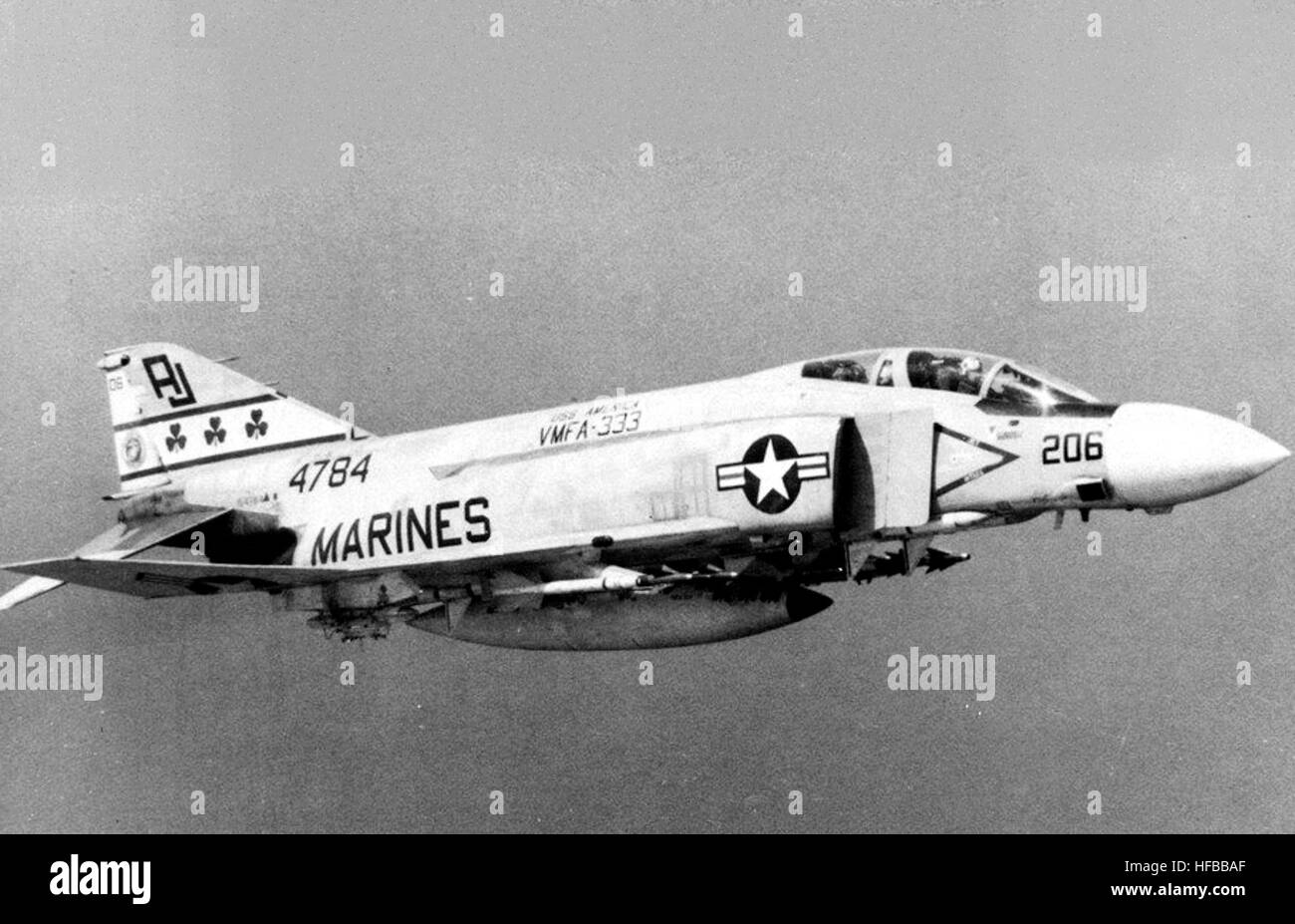 F-4J Phantom di VMFA-333 in volo 1972 Foto Stock