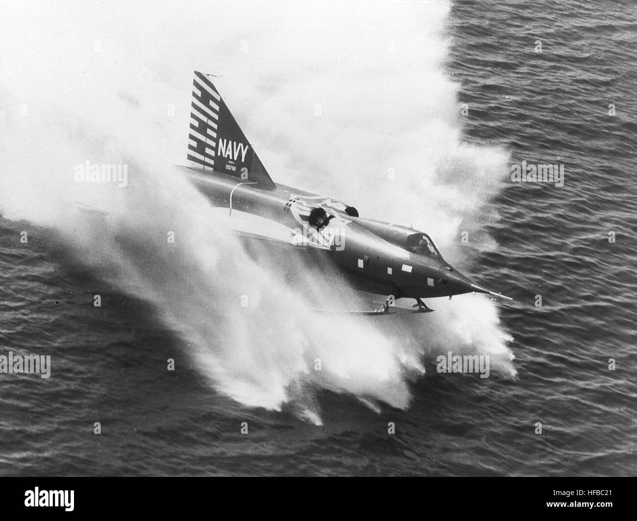 L'F2Y Sea Dart era un caccia idrovolante della Marina degli Stati Uniti progettato per decolli e atterraggi a base d'acqua, utilizzato nei test sperimentali delle capacità di aviazione navale supersonica. Foto Stock
