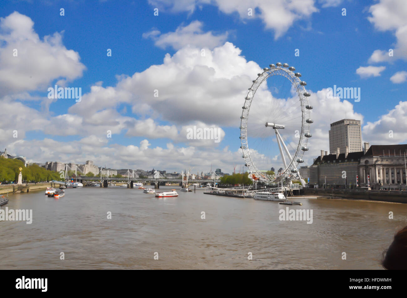 London Eye o Millennium Wheel giostra ruota panoramica Ferris, London REGNO UNITO Foto Stock