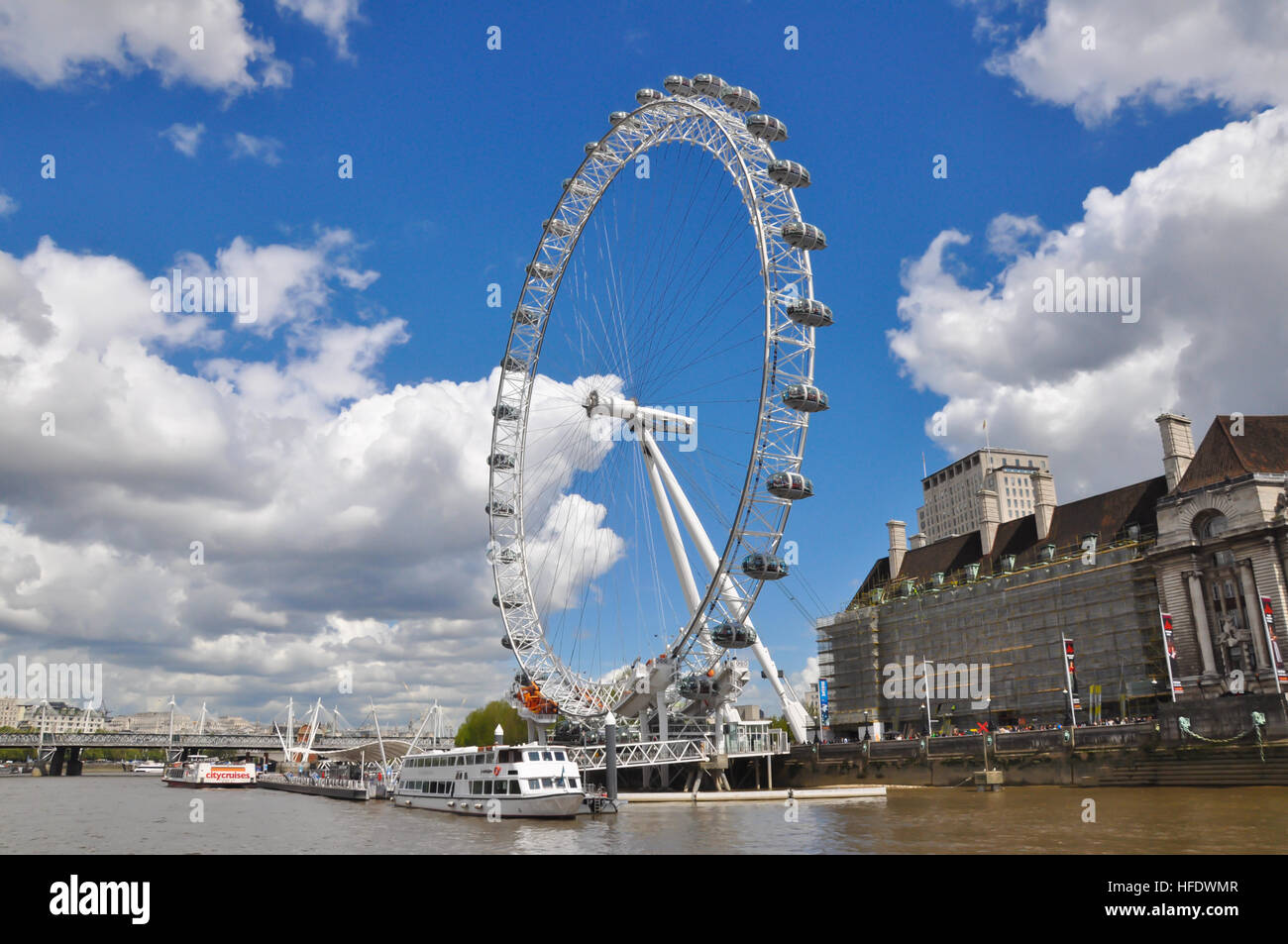 London Eye o Millennium Wheel giostra ruota panoramica Ferris, London REGNO UNITO Foto Stock