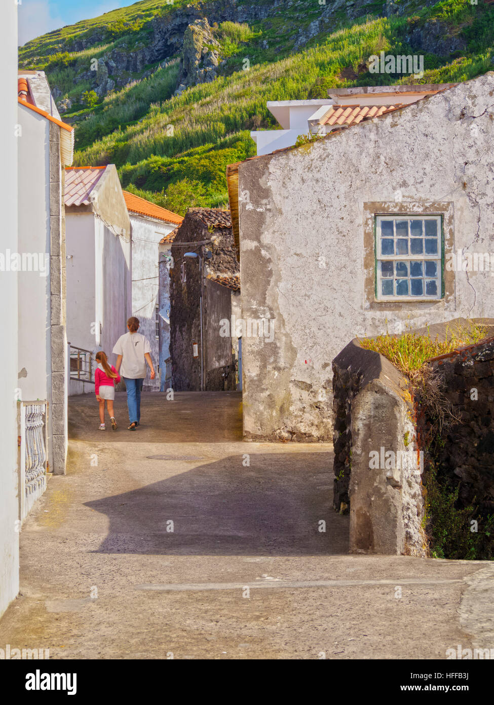 Portogallo Azzorre, Corvo, vista la Vila do Corvo. Foto Stock