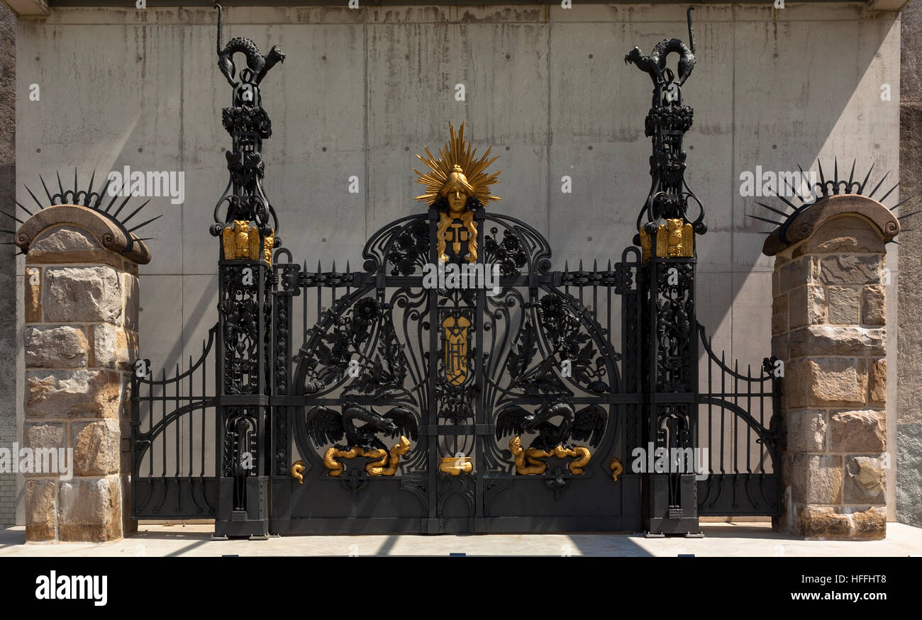 Germania, Herne, il ferro battuto in stile Art Nouveau gate di fabbrica della ex Flottmann company Foto Stock