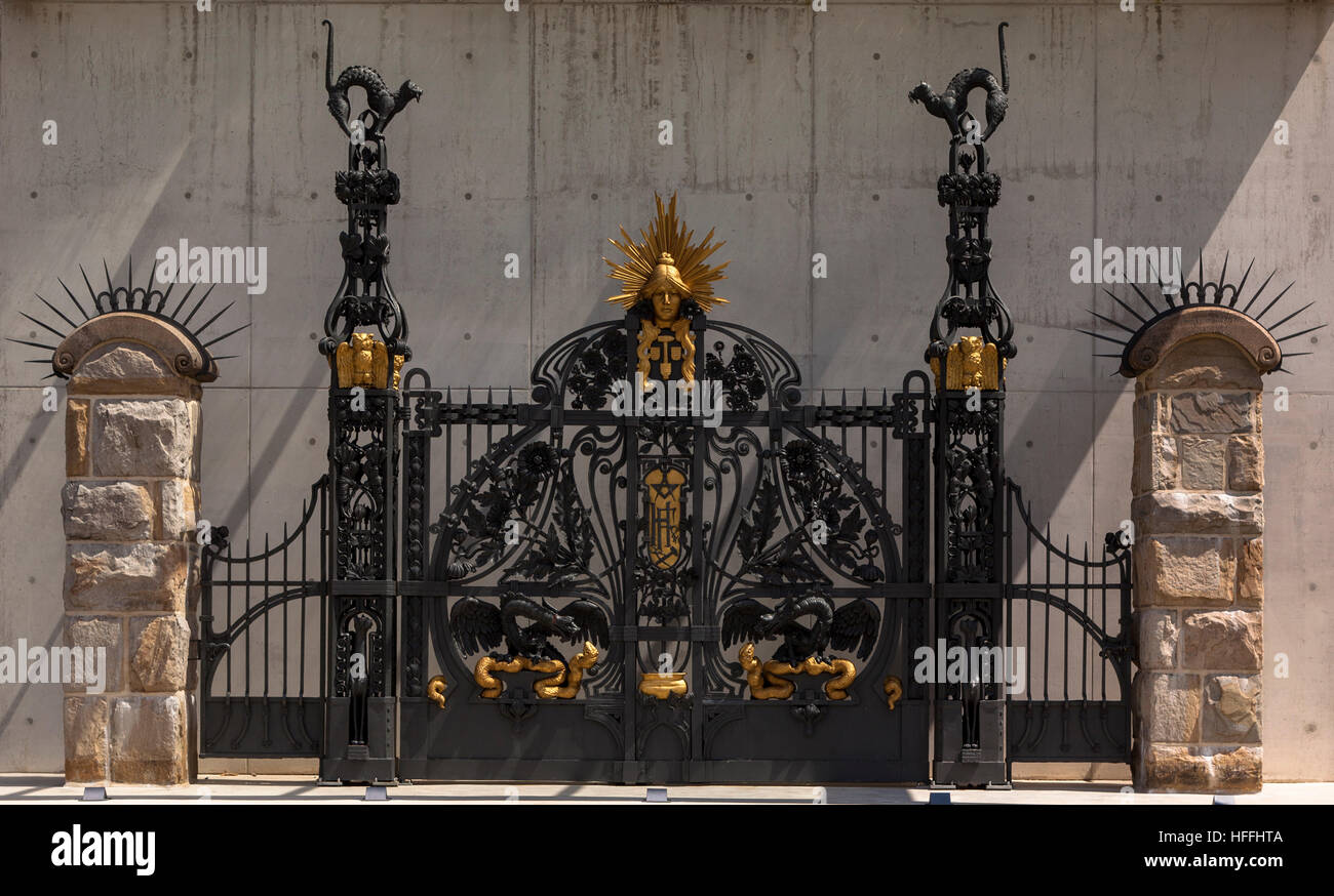 Germania, Herne, il ferro battuto in stile Art Nouveau gate di fabbrica della ex Flottmann company Foto Stock