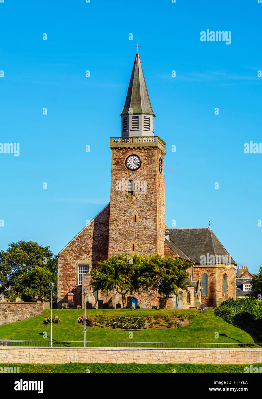 Regno Unito, Scozia, Inverness, Vista della vecchia chiesa alta. Foto Stock