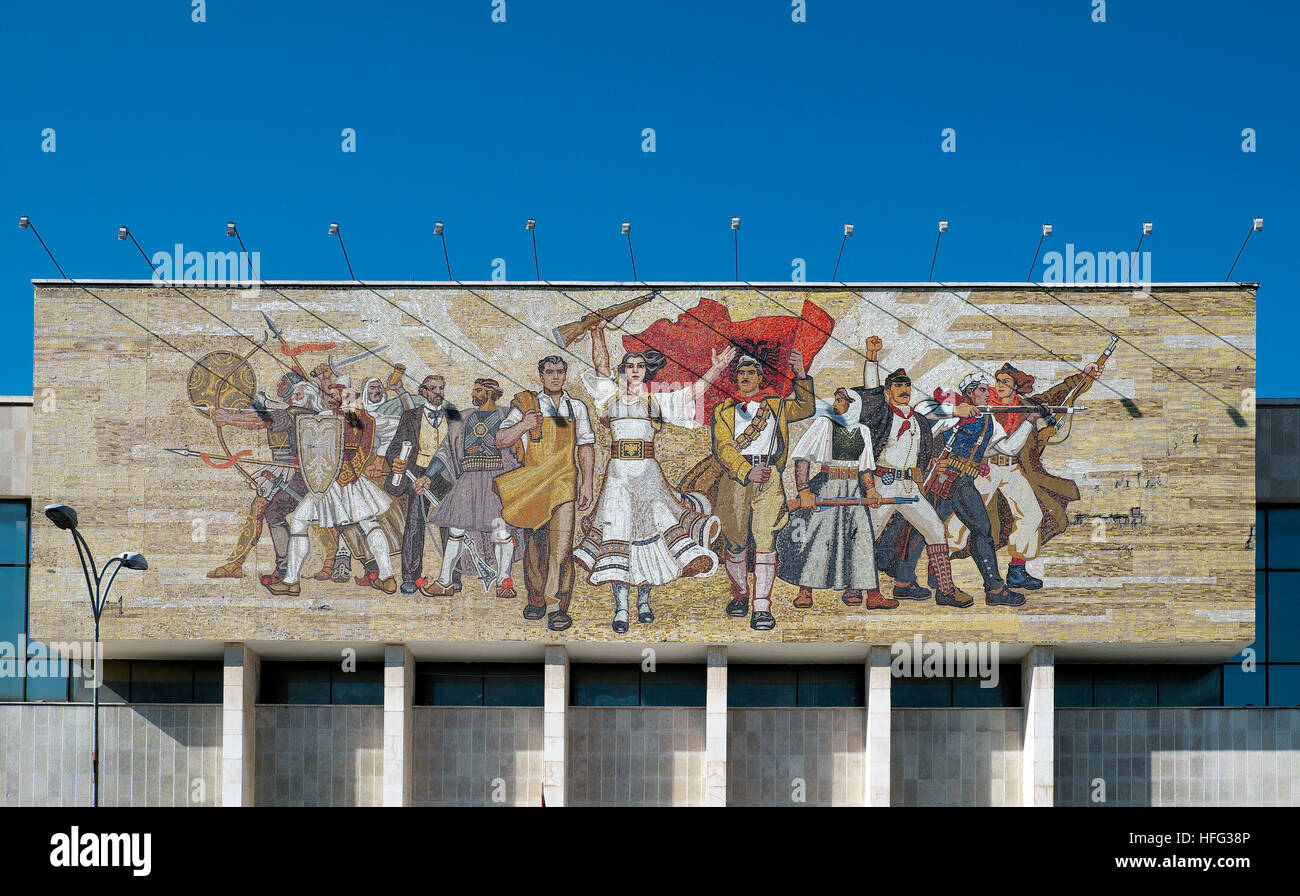 Mosaico a parete, Museo di Storia Nazionale, Tirana, Albania Foto Stock