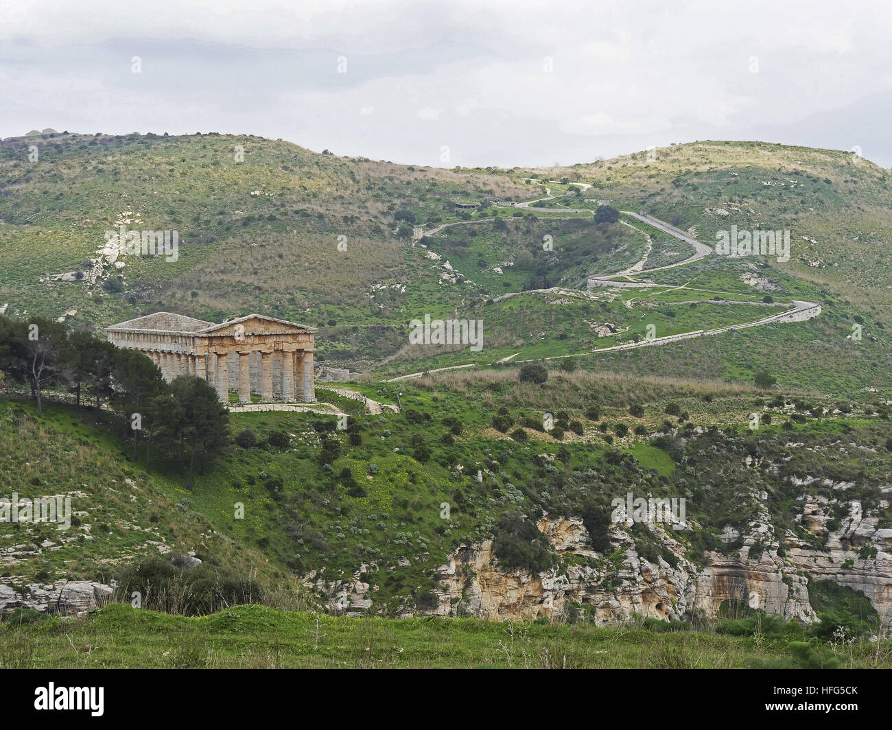 Il Greco antico tempio dorico, Segesta, sito archeologico, Sicilia, Italia Foto Stock