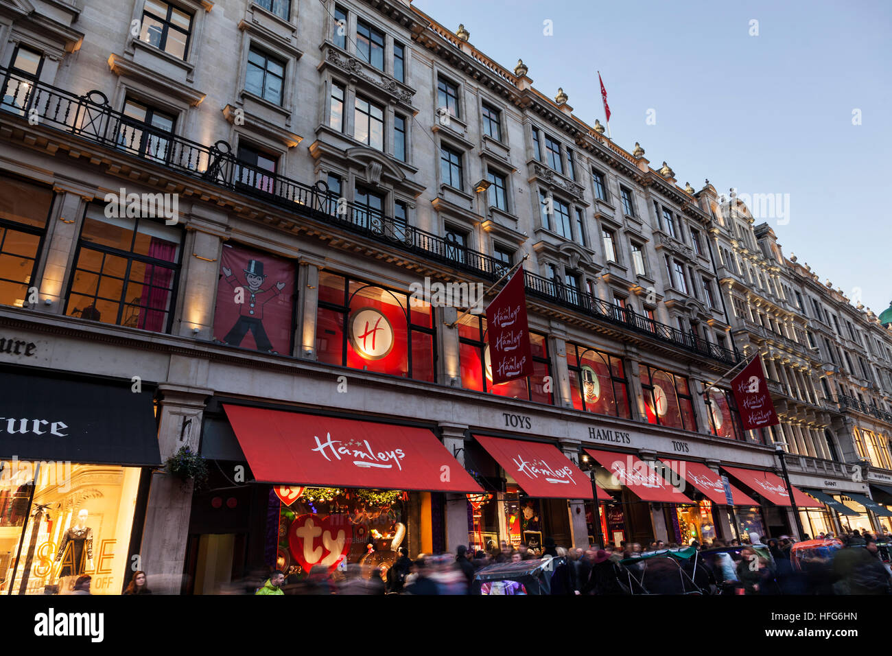 Hamleys toy shop su Regent Street Foto Stock
