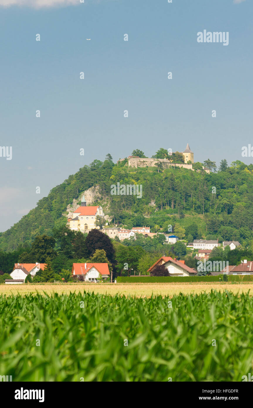 Pitten: il castello e la chiesa di montagna, Wiener Alpen, Alpi Niederösterreich, Austria Inferiore, Austria Foto Stock
