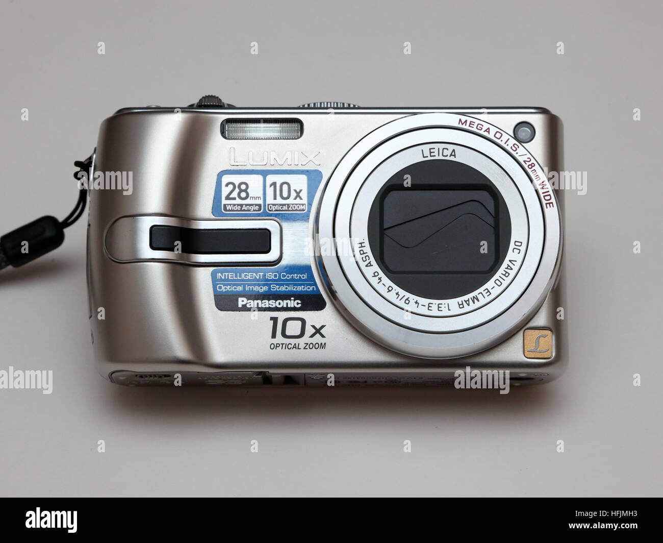Panasonic Lumix DMC-TZ3 7.2Mpx fotocamera digitale compatta Foto stock -  Alamy