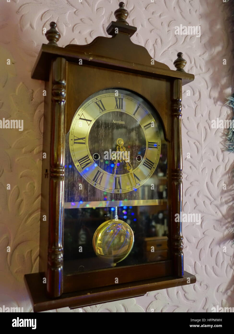 Un Vintage Orologio da parete Foto Stock