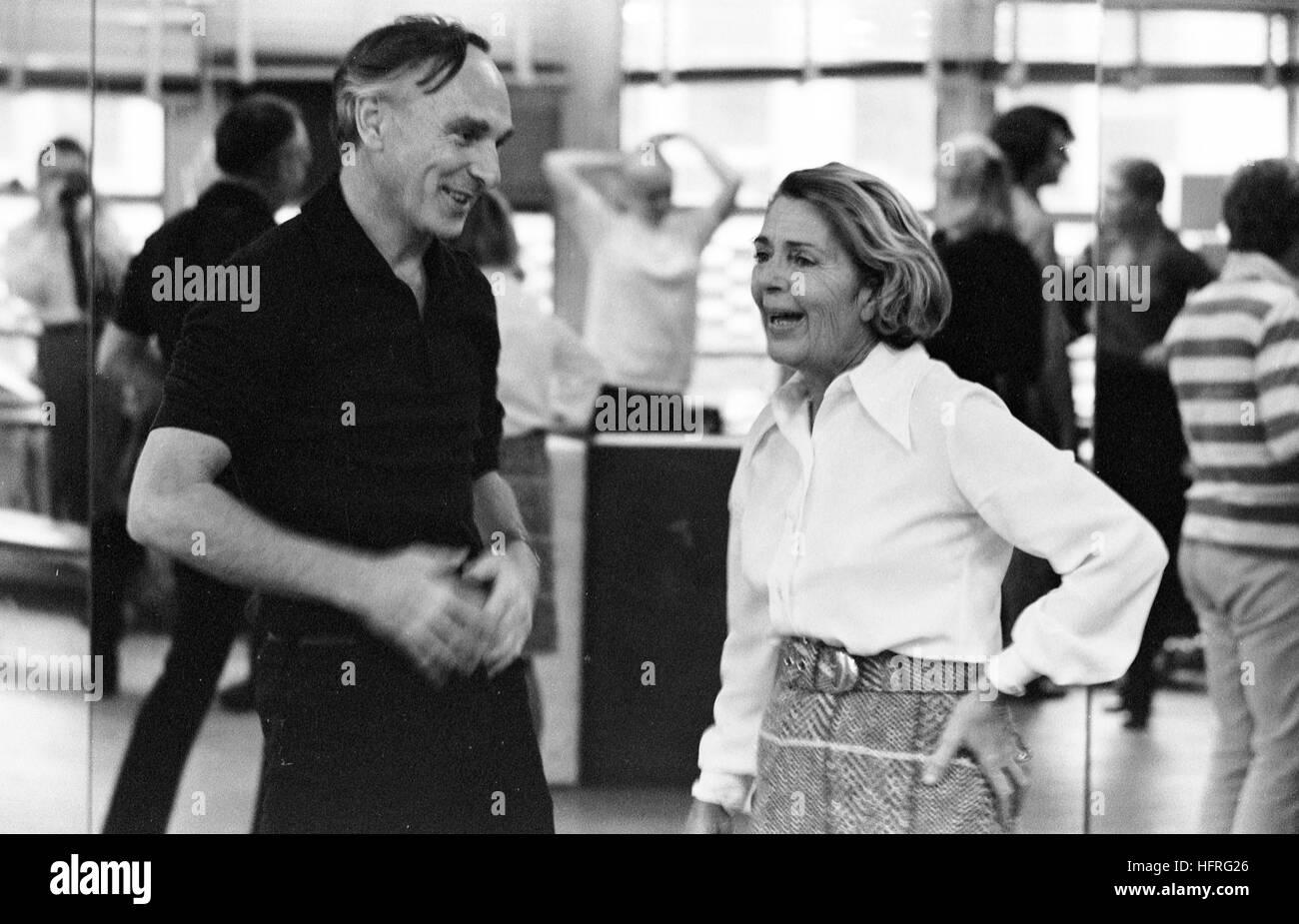 Donald Saddler e Ruby Keeler, durante le prove per il 1971 la produzione di No, Nanette. Foto Stock
