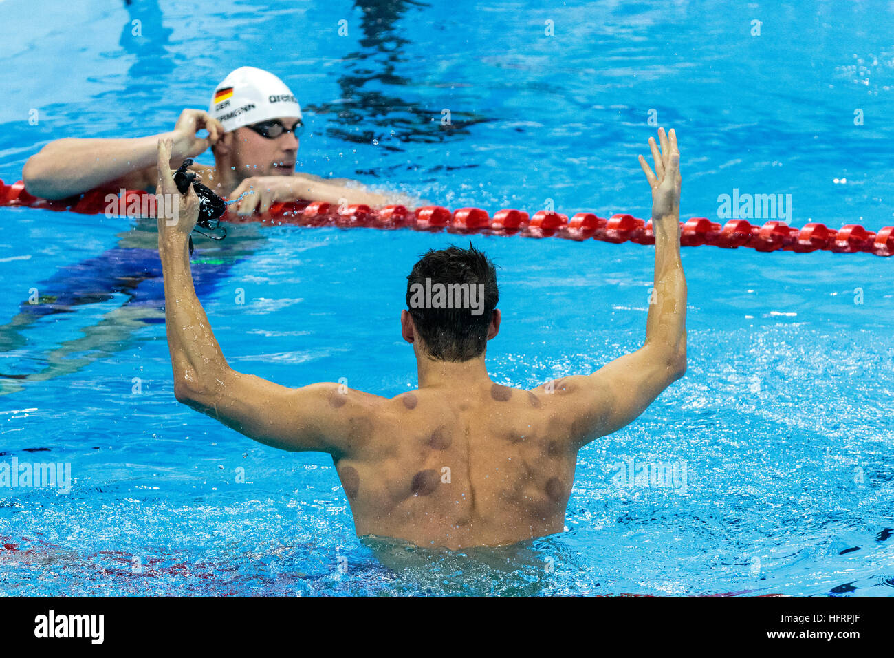 Rio de Janeiro, Brasile. Il 9 agosto 2016. Il Team USA medaglia d'oro dei vincitori nel finale di uomini 4x200m freestyle relè presso il 2016 Olimpiadi Estive Foto Stock