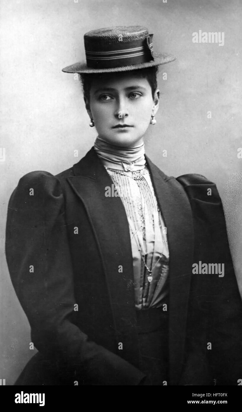 ALEXANDRA FEODOROVNA (1872-1918), moglie di Tsar Nicholas II fotografato da William Downey nel 1900 Foto Stock