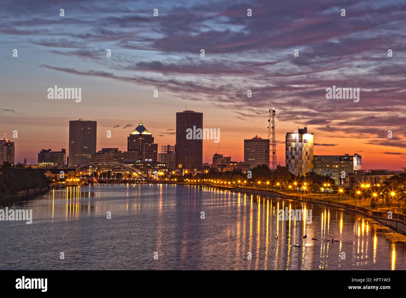 Skyline di Rochester, New York, Stati Uniti d'America all'alba Foto Stock