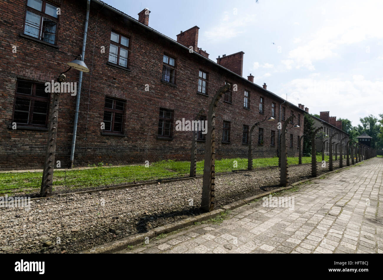 Un mattone blocco di alloggio per i prigionieri ad Auschwitz Birkenau campo di concentramento nazista in Oświęcim, Polonia Foto Stock