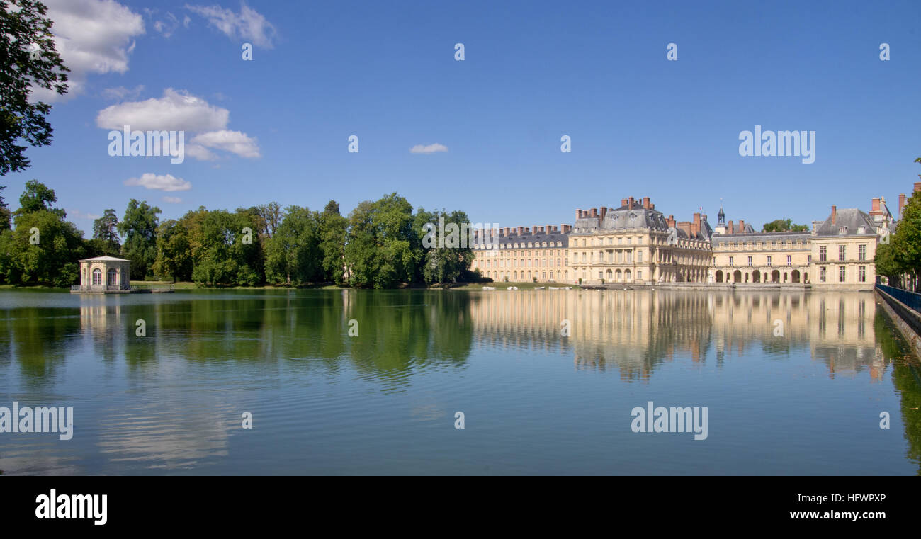 Palazzo Fontainebleau, la carpa Lago Foto Stock