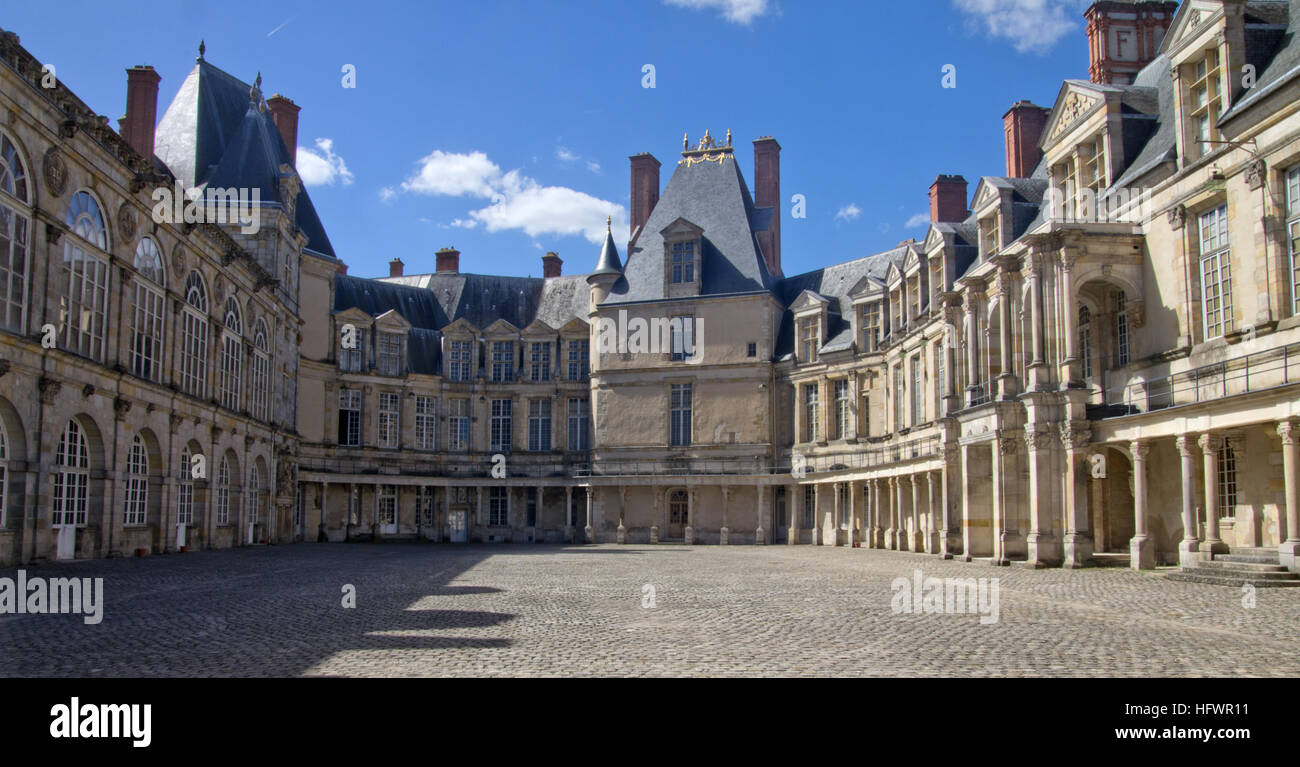 Palazzo Fontainebleau, Cour Ovale Foto Stock