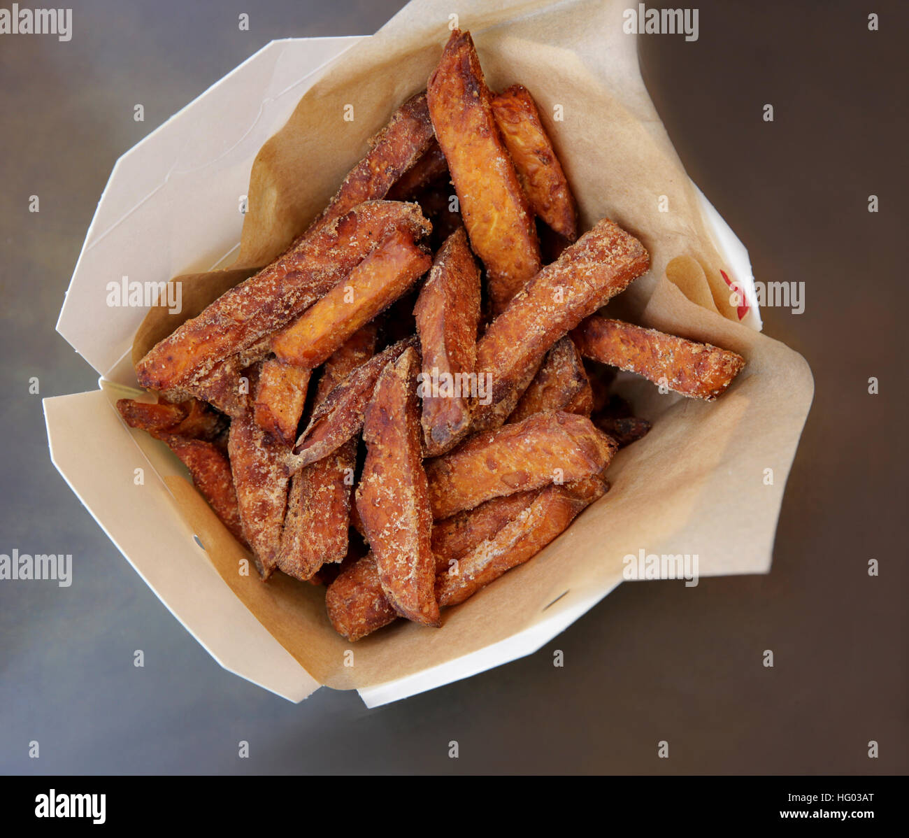 Sweet Potato Chips take away fast food Foto Stock