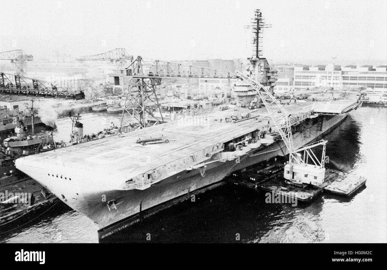 USS Essex (CVA-9) a Portsmouth Navy Yard 1959 Foto Stock