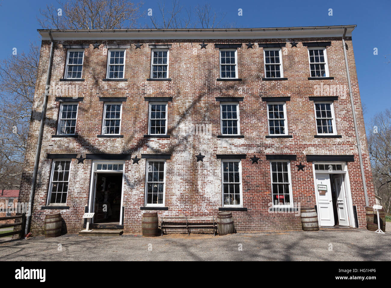 Fotografie a colori di edifici storici ad Allaire Village di Allaire membro Park di Farmingdale, New Jersey Foto Stock