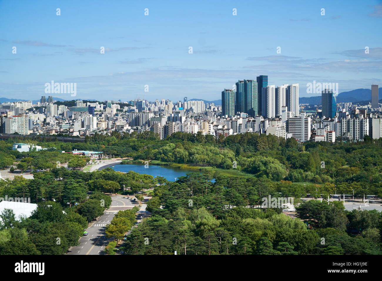 Paesaggio di Mapo-gu con grattacieli e coppa del mondo Park a Seoul, Corea del Sud Foto Stock