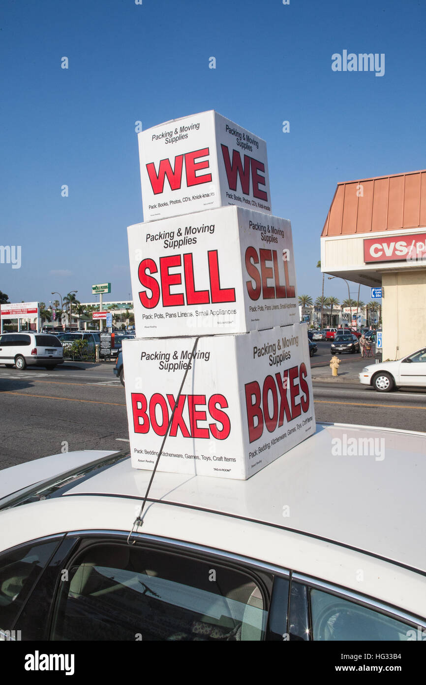 Scatole, per, vendita, pubblicizzati, da tetto di auto in Los Angeles, California, Stati Uniti d'America,U.S.A.,Stati Uniti d'America. Foto Stock