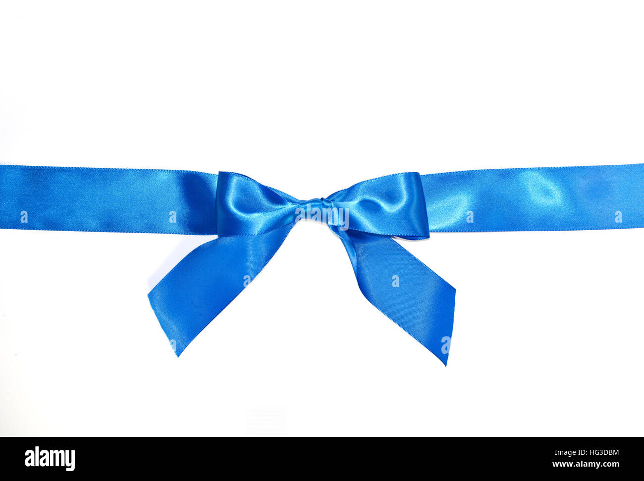 Blu arco celebrativo con un nastro blu su sfondo bianco Foto Stock