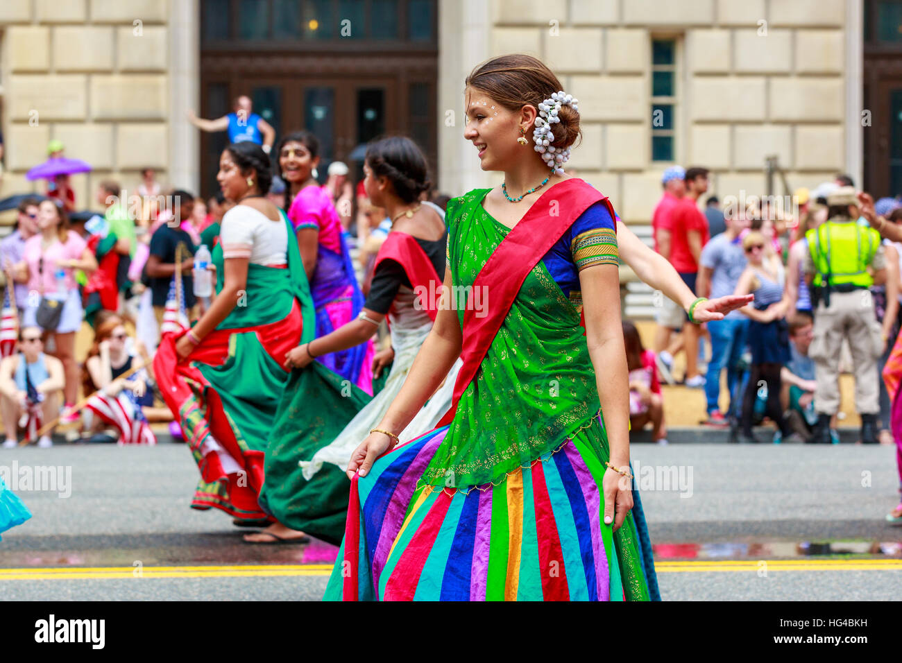 Washington, Stati Uniti d'America - 4 Luglio 2015: la società internazionale per la Coscienza di Krishna nell'annuale Giorno dell indipendenza nazionale Parade 2015. Foto Stock