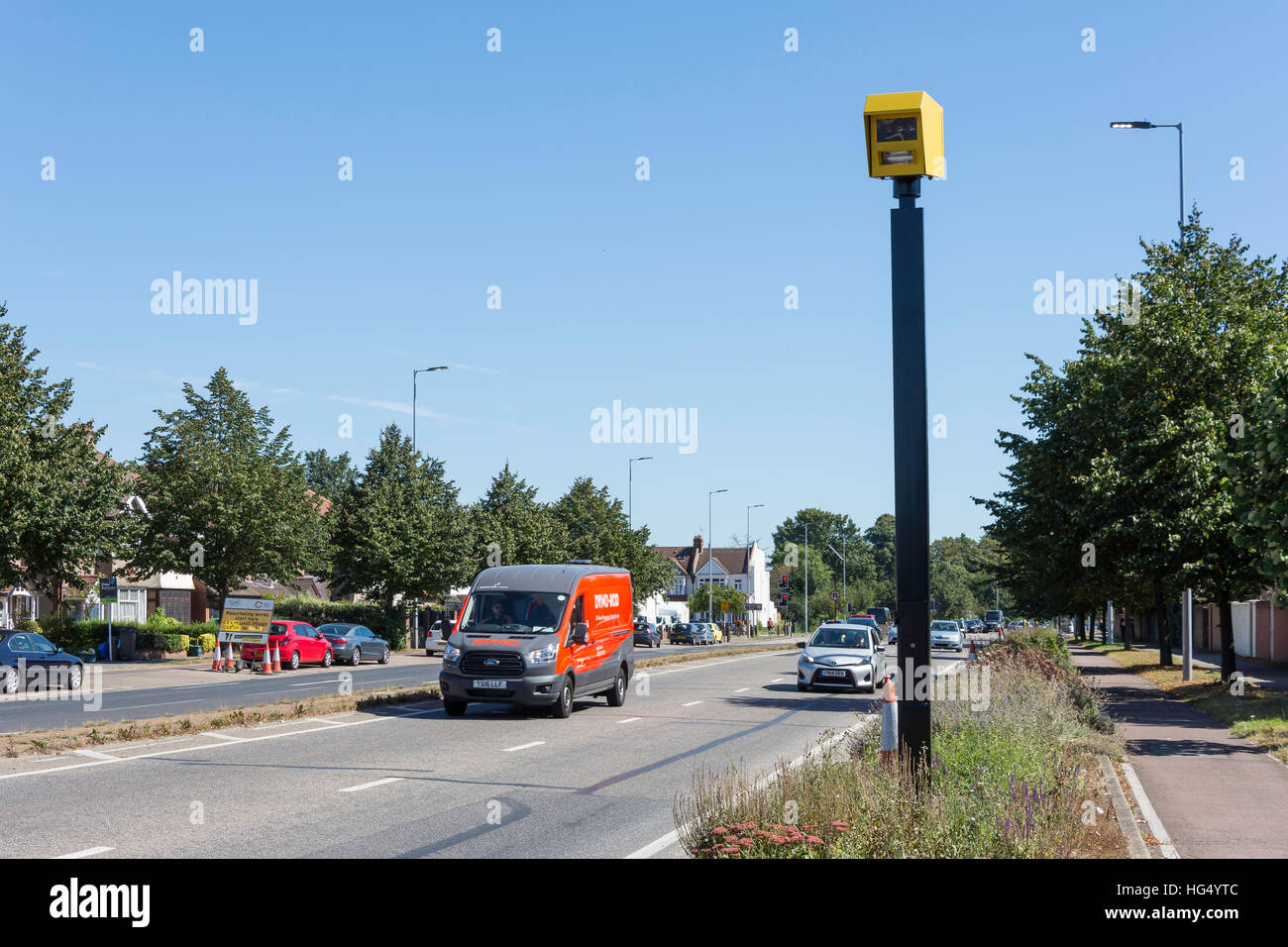 Fotocamera velocità sulla Great West Road (A4), Osterley, London Borough di Hounslow, Greater London, England, Regno Unito Foto Stock
