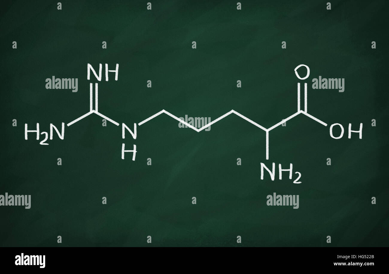 Formula chimica di arginina su una lavagna Foto Stock