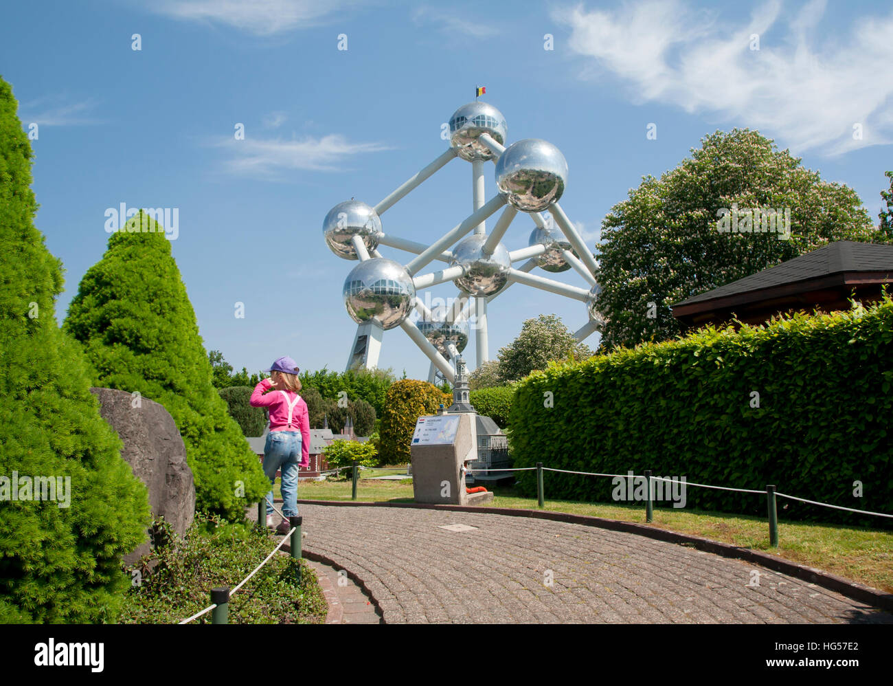 Bruxelles, Belgio - 13 Maggio 2016: Atomium, l'edificio di Bruxelles originariamente costruito per Expo 58, 1958 Bruxelles Fiera Mondiale Foto Stock