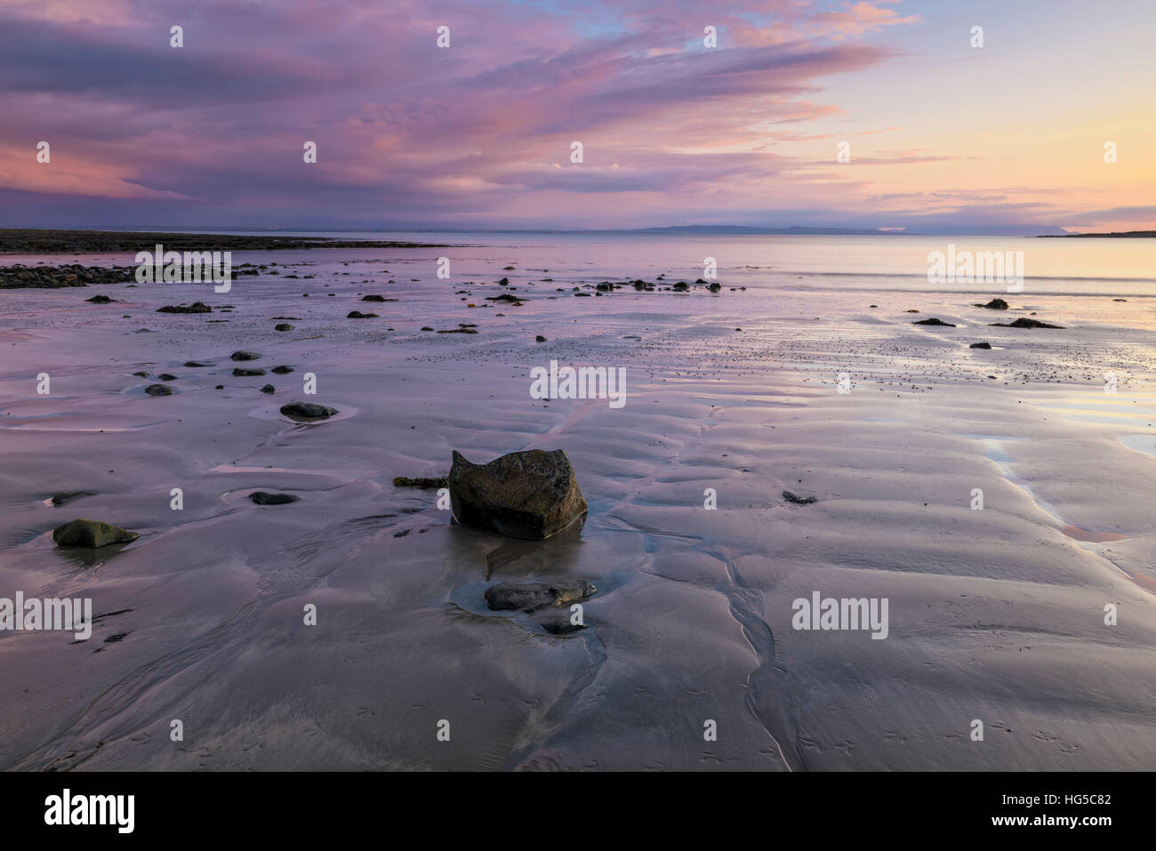 Rinevella Bay, County Clare, Munster, Repubblica di Irlanda Foto Stock