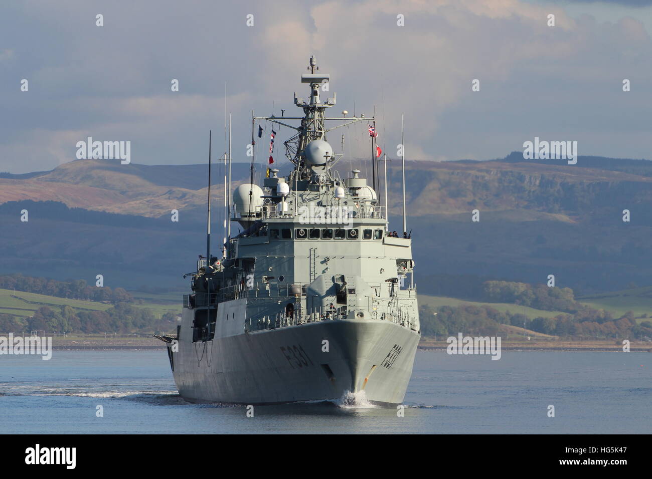 NRP Alvares Cabral (F331), un Vasco da Gama-classe fregata della marina portoghese, teste per esercitare congiuntamente il guerriero 16-2. Foto Stock