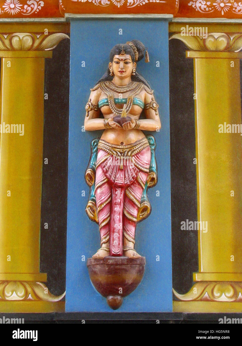 Statua di Sthanumalayan tempio, Kanyakumari, Tamilnadu, India Foto Stock