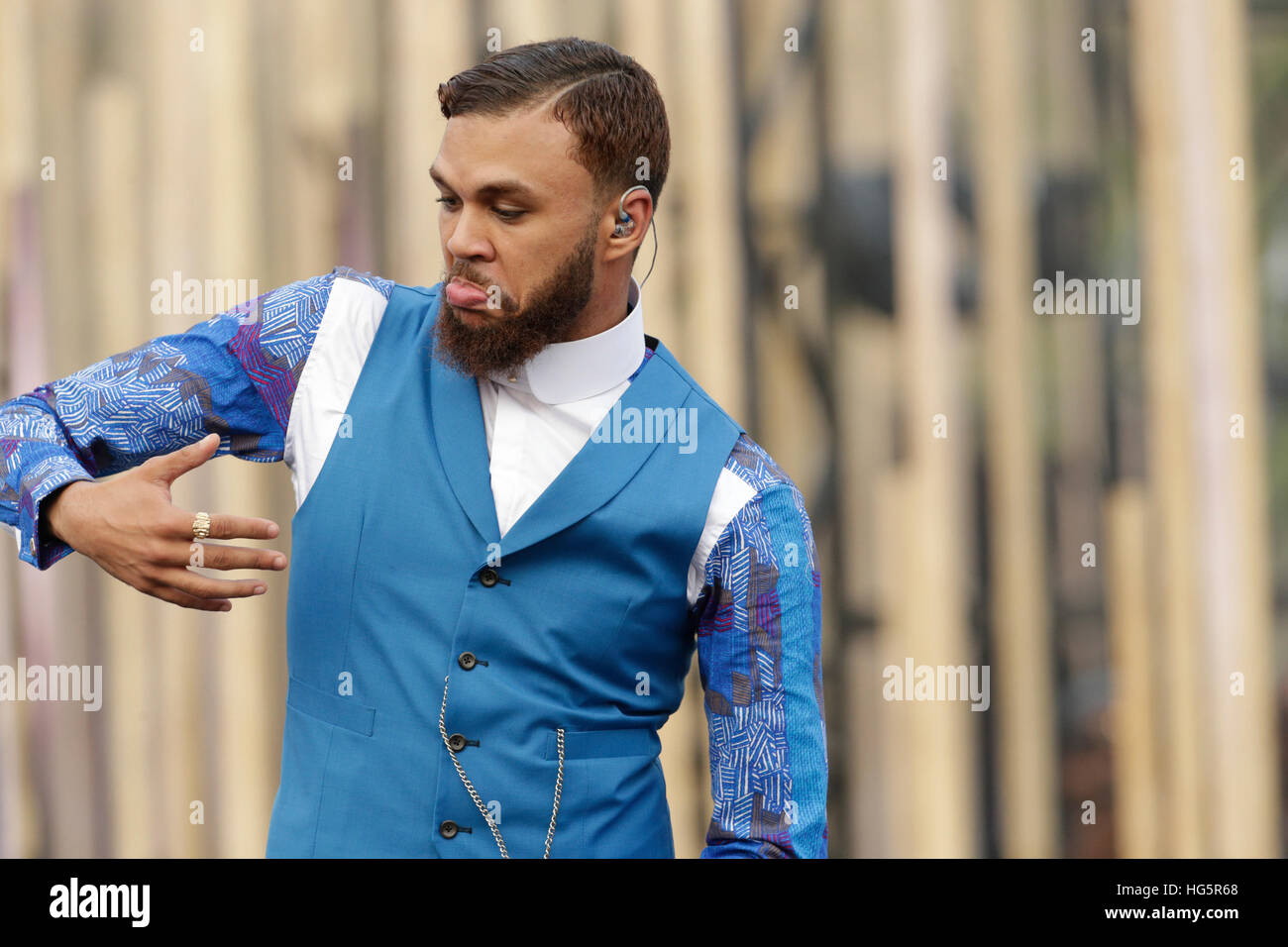 Jidenna effettuando al 2016 MTV Woodie awards al SXSW il 16 marzo 2016 ad Austin, Texas. Foto Stock