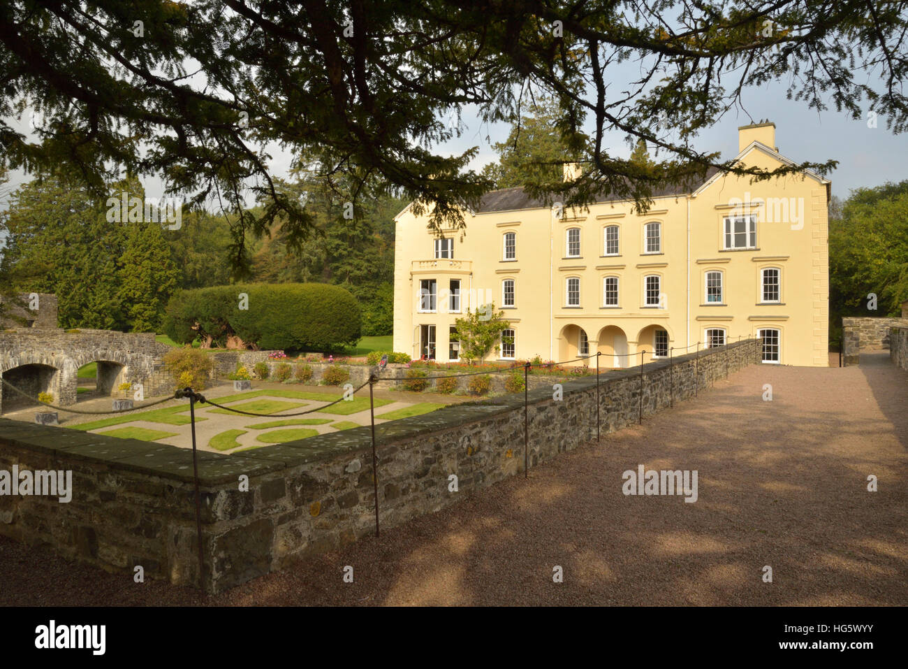 Giardini Aberglasney e casa Foto Stock