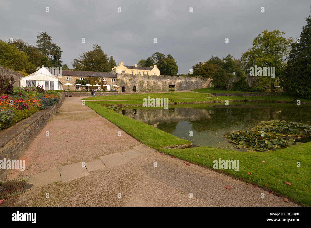 Giardini Aberglasney Foto Stock