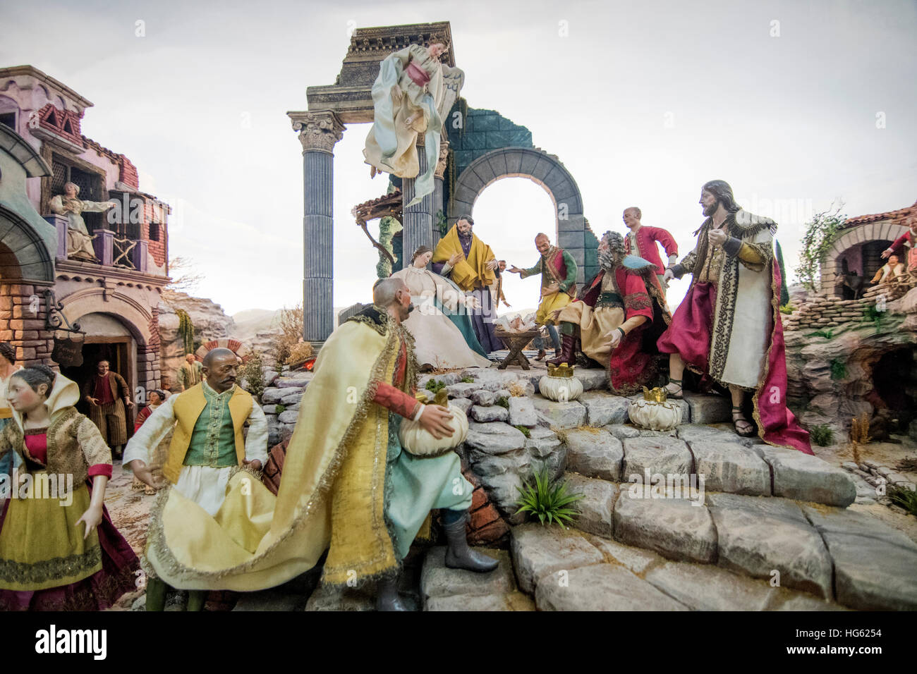 Scena della Natività (XVIII secolo) in Cattedrale di Maria Immacolata a Vitoria, Spagna, costruito nel XX secolo con alto stile gotico. Foto Stock