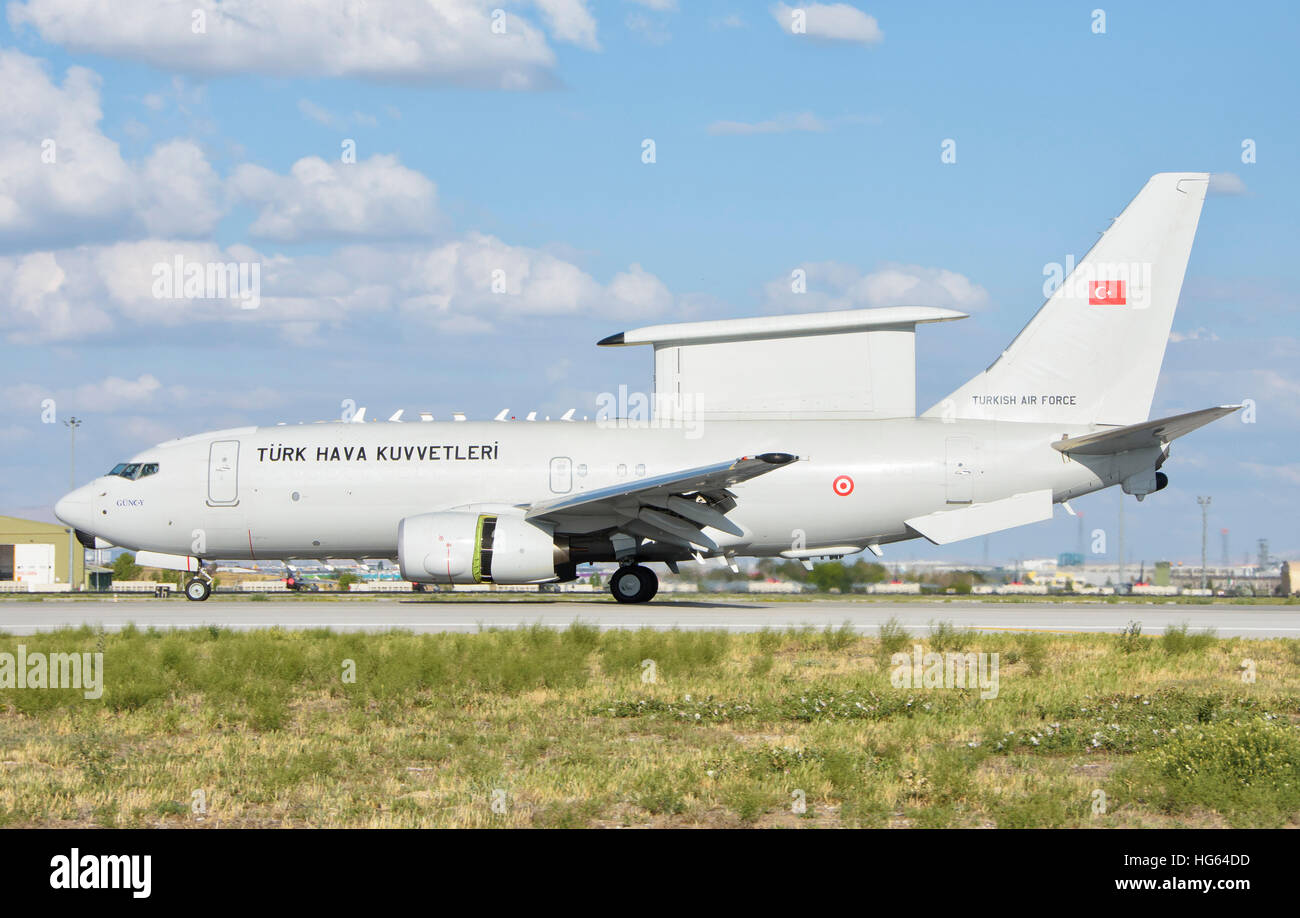 Turkish Air Force E-7 AWACS aeromobile durante la fase di esercizio anatolica Eagle 2016. Foto Stock