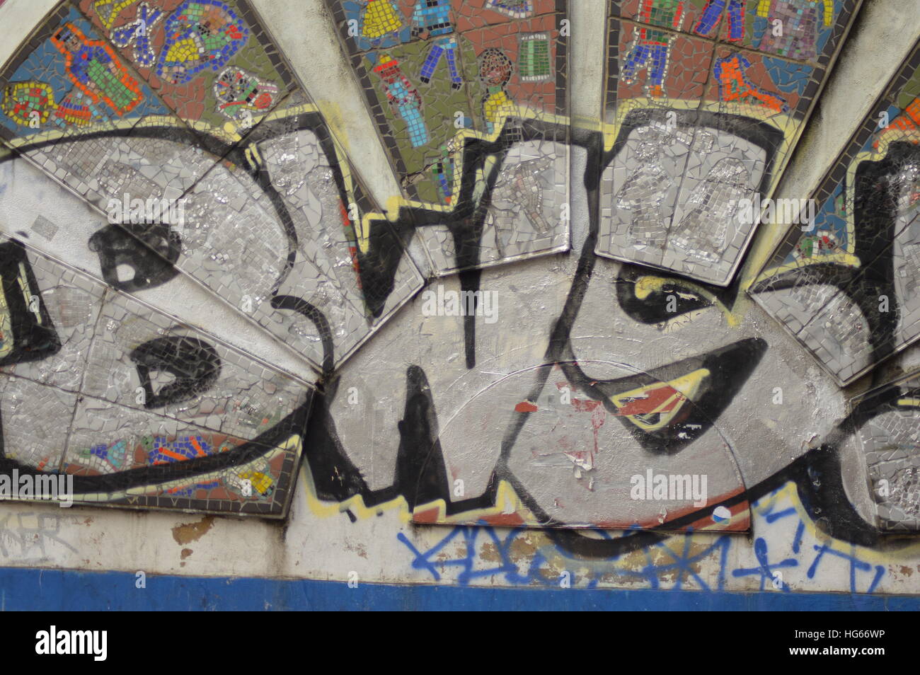 Tag graffiti su una parete Foto Stock