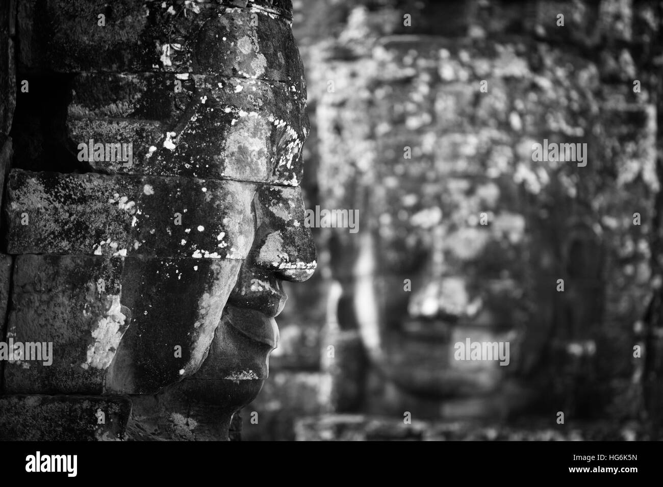 Siem Reap, Siem Reap, Cina. Il 6 gennaio, 2017. Immagine in bianco e nero di Angkor Wat in Siem Reap, Cambogia. Si tratta di un complesso tempio in Cambogia e il più grande monumento religioso nel mondo, con la misurazione del sito 162,6 ettari. Esso è stato originariamente costruito come un tempio indù di dio Vishnu per l'Impero Khmer, trasformando progressivamente in un tempio buddista verso la fine del XII secolo. © SIPA Asia/ZUMA filo/Alamy Live News Foto Stock