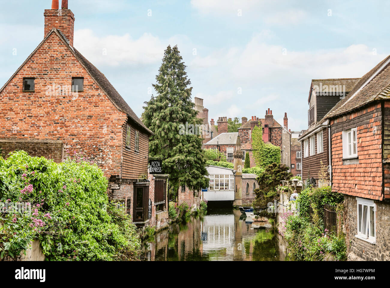 River Stour nel centro storico di Canterbury, Kent, Inghilterra Foto Stock