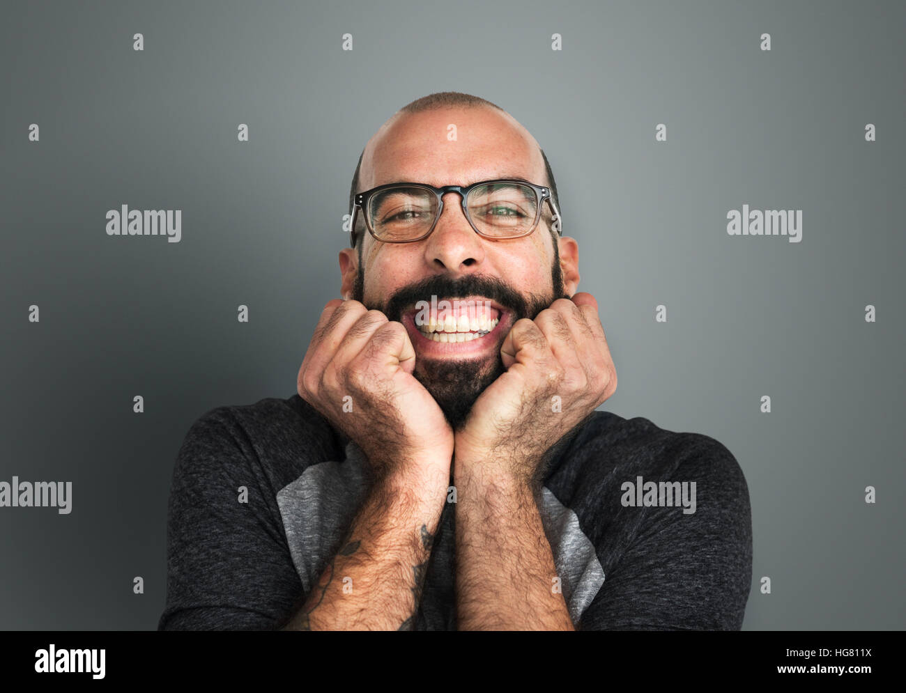 Giovane uomo sorridente felice concetto Foto Stock