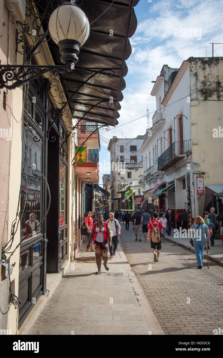 L'Avana vecchia scena di strada Foto Stock