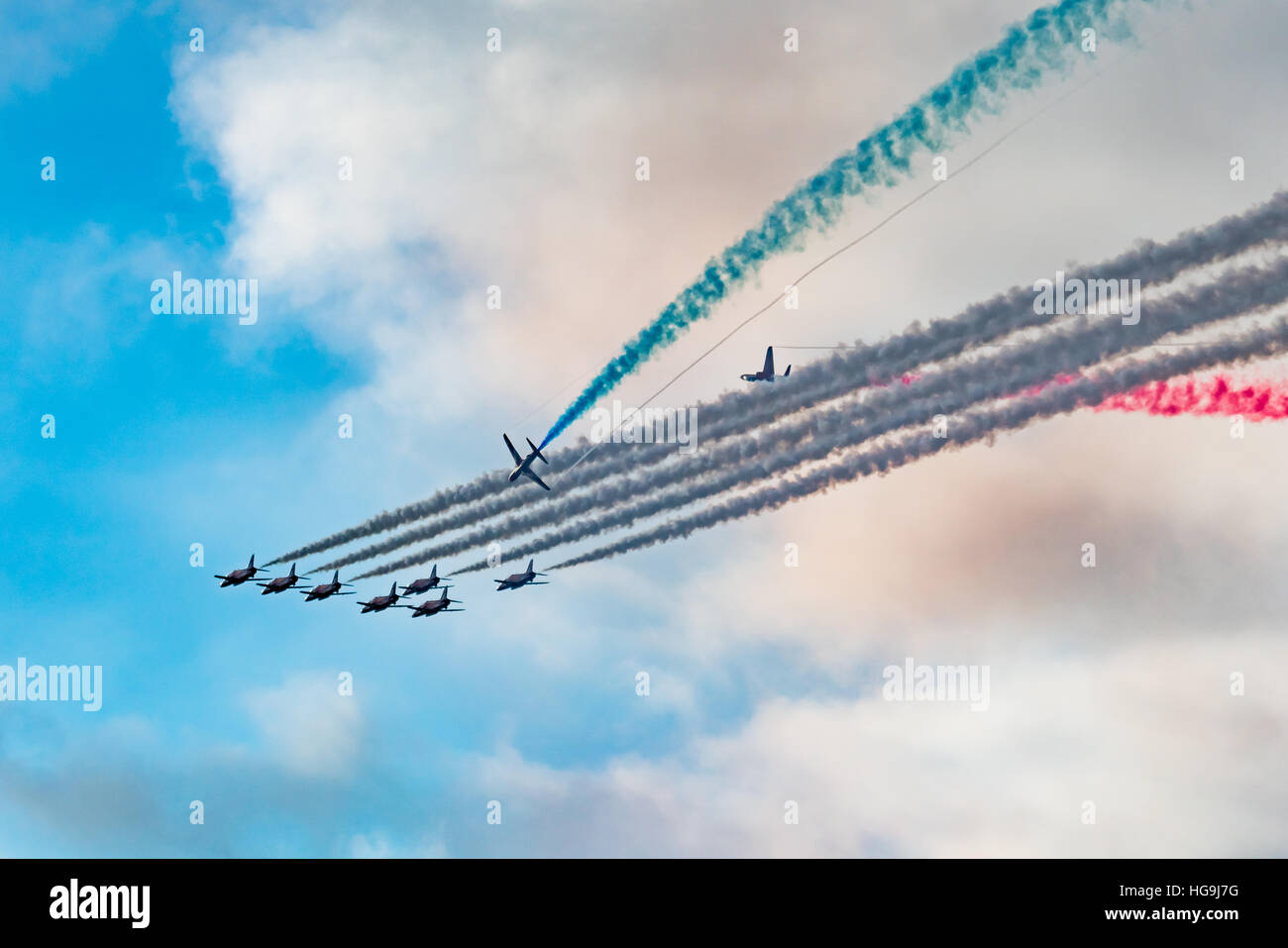 Le frecce rosse di eseguire la manovra di Tornado al 2016 Rhyl Air Show Foto Stock