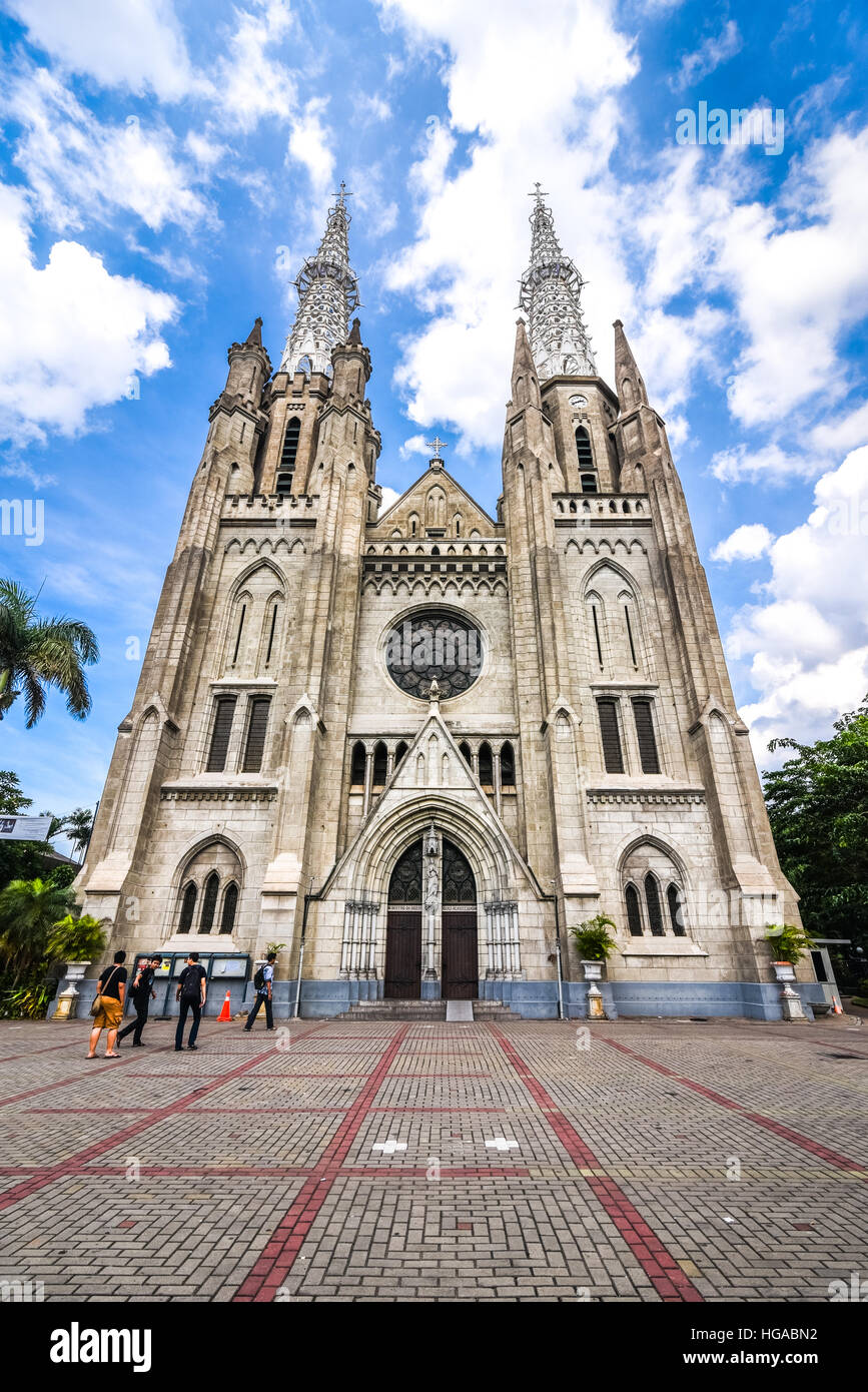 Vista frontale della Cattedrale di Jakarta. Jakarta, Indonesia. Foto Stock