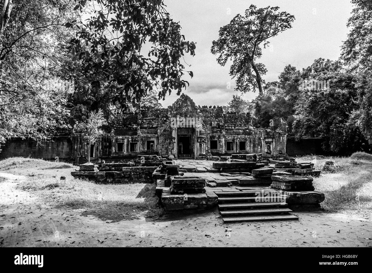 Tesori di antica Angkor presso le rovine di Prasat Phreah Khan Foto Stock