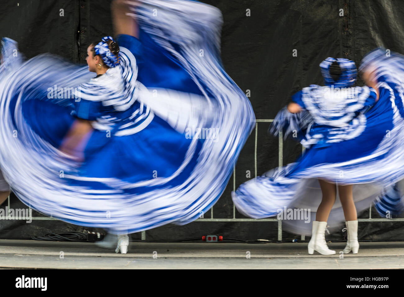 Danza messicana a cinco de Mayo festival Foto Stock