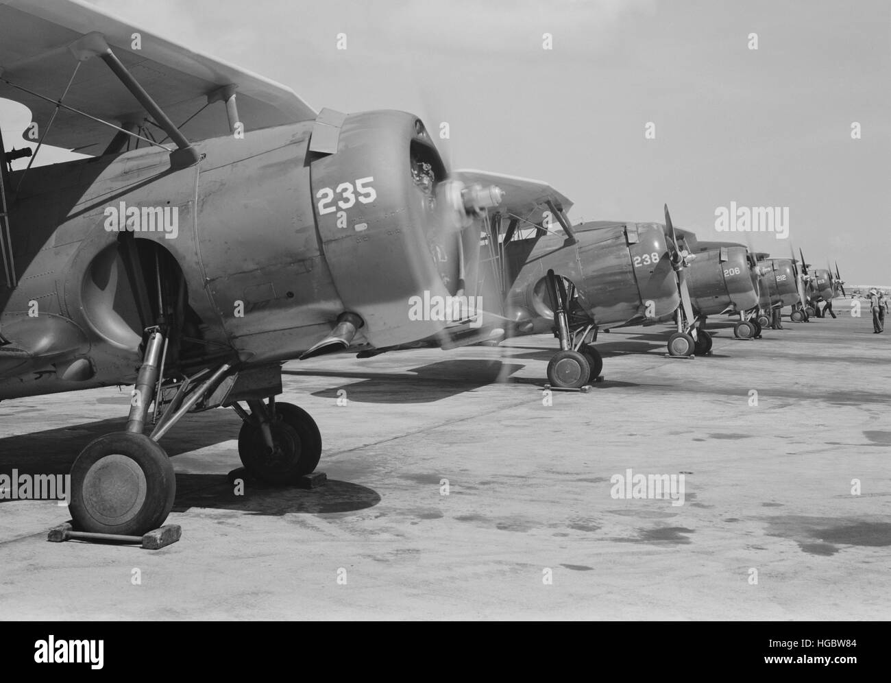 Curtiss SBC Helldiver bombardieri immersioni presso l'U.S. Navy Naval Air Station Corpus Christi, Texas. Foto Stock