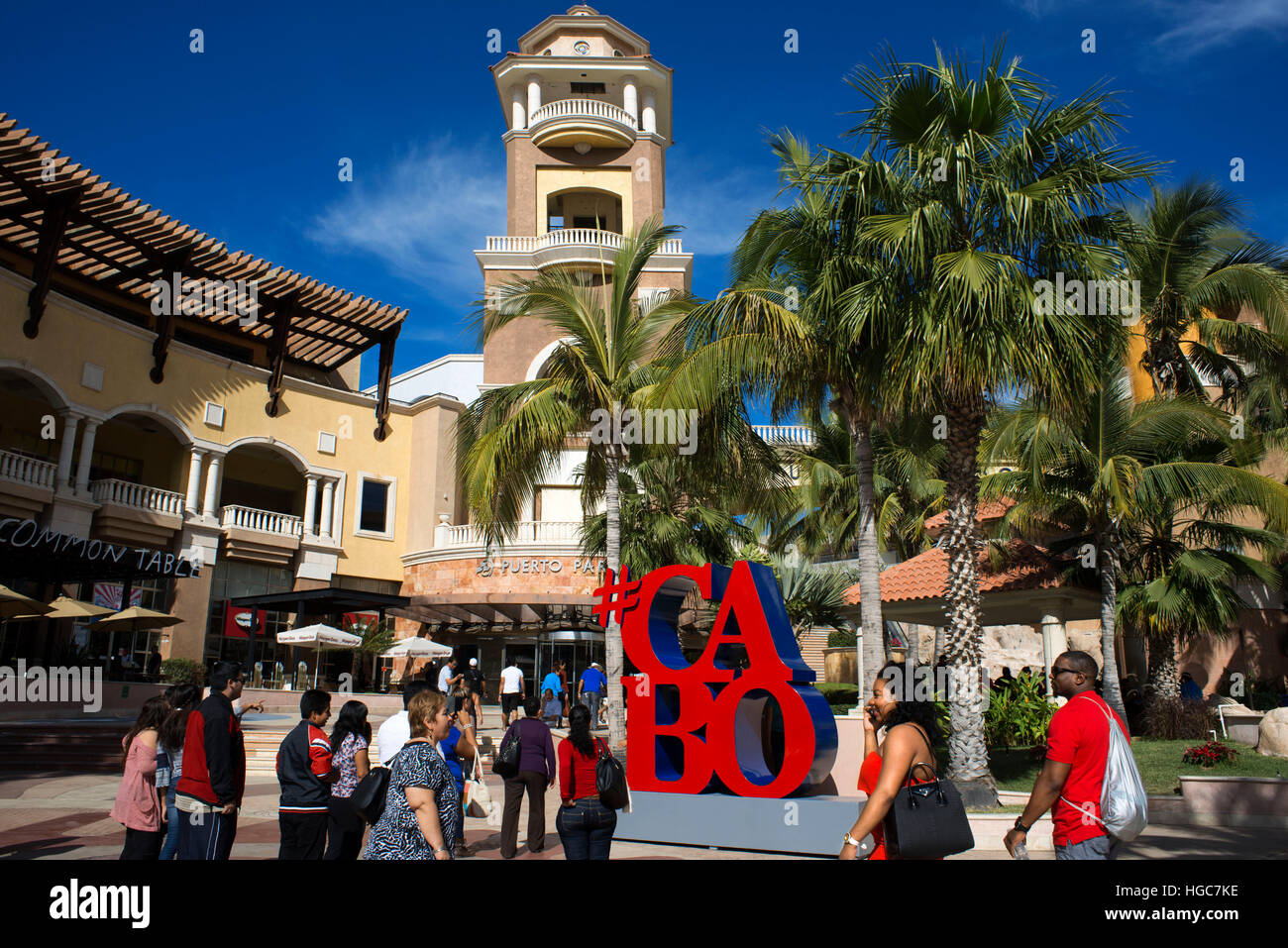 Puerto Paraiso shopping mall, Cabo San Lucas, Baja California, Messico. Foto Stock